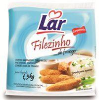 Filézinho de frango empanado congelado Lar 1,5 kg.